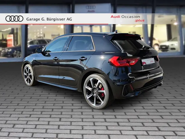 Audi A1 Sportback 35 TFSI S Line S-tronic Mythosschwarz Metallic