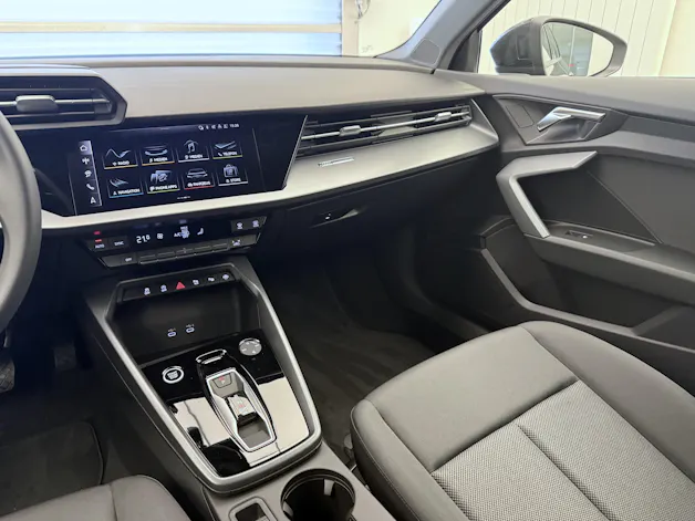Audi A3 Sportback TFSI 110 kW Attraction S tronic