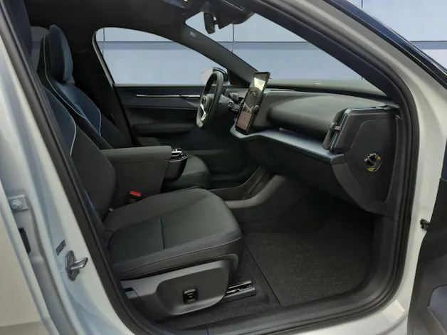 Volvo EX 30 E60 Twin Ultra Performance AWD