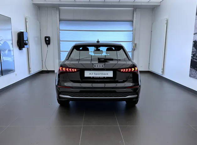 Audi A3 Sportback TFSI 110 kW Attraction S tronic