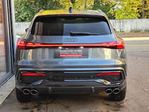 AUDI SQ5 TFSI quattro S-tronic