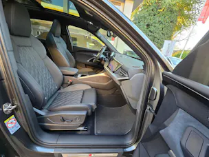AUDI SQ5 TFSI quattro S-tronic