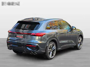 AUDI SQ5 TFSI quattro S-tronic