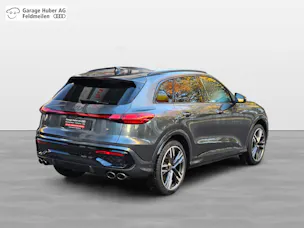 AUDI SQ5 TFSI quattro S-tronic