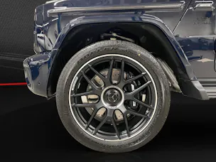MERCEDES-BENZ G 63 AMG 9G-Tronic