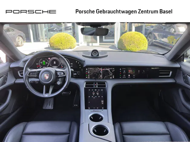 Porsche Taycan 4 Cross Turismo
