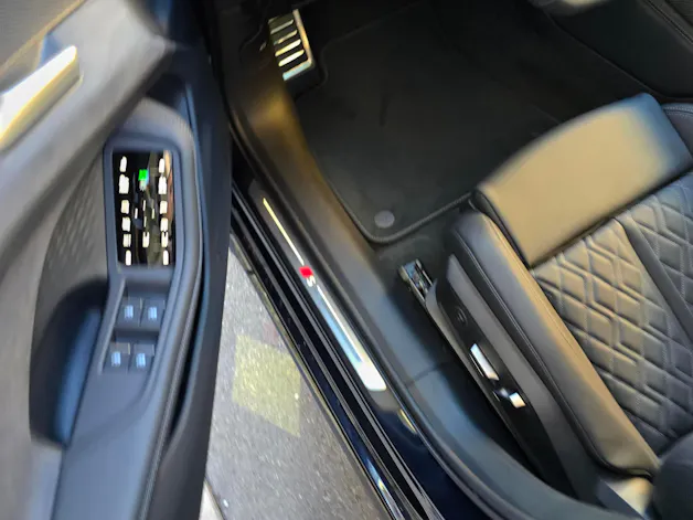 Audi A6 Avant TFSI quattro 270 kW S tronic