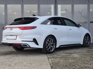 Kia ProCeed 1.5 T-GDi MHEV GT-Line DCT