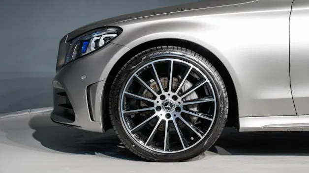 Mercedes-Benz C 200 AMG Line 4Matic