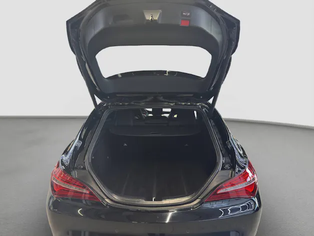 Mercedes-Benz CLA 200 Shooting Brake Night Star