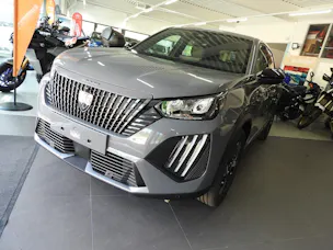 Peugeot 208 1.2 MHEV 145 Allure
