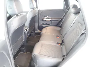 Mercedes-Benz B 220 d 4M Swiss Star