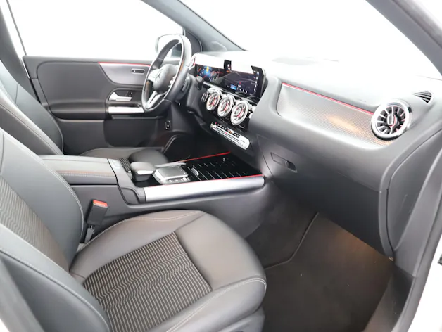 Mercedes-Benz B 220 d 4M Swiss Star