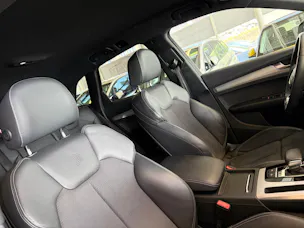 AUDI SQ5 TDI quattro | CH Fzg. | Gratis Service | 21" | Matrix LED | MMI Navi Plus Touch | Head Up | AHK |