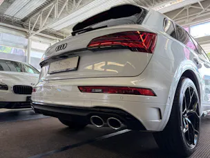 AUDI SQ5 TDI quattro | CH Fzg. | Gratis Service | 21" | Matrix LED | MMI Navi Plus Touch | Head Up | AHK |