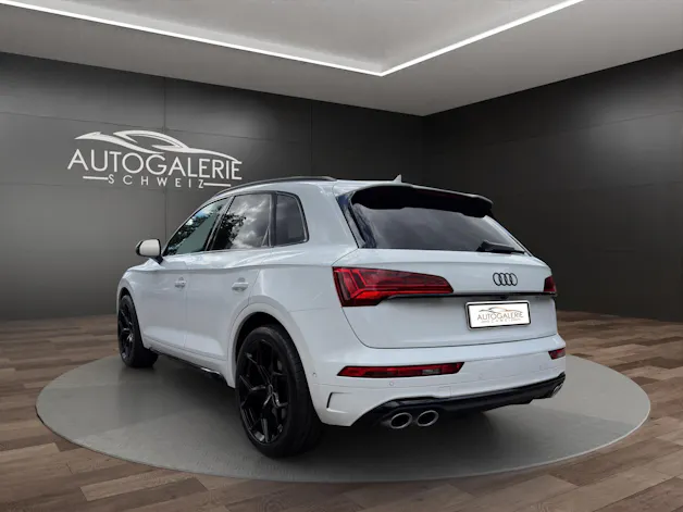 Audi SQ5 TDI quattro | CH Fzg. | Gratis Service | 21" | Matrix LED | MMI Navi Plus Touch | Head Up | AHK |