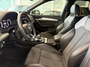 AUDI SQ5 TDI quattro | CH Fzg. | Gratis Service | 21" | Matrix LED | MMI Navi Plus Touch | Head Up | AHK |
