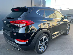 HYUNDAI Tucson 1.6 TGDI Vertex 4WD Automatic