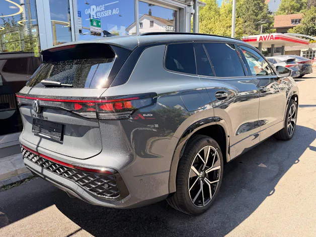 VW Tayron 2.0 TDI 193 PS 4Motion R-Line *** PANORAMDACH & ANHÄNGERKUPPLUNG ***