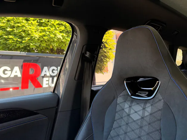 VW Tayron 2.0 TDI 193 PS 4Motion R-Line *** PANORAMDACH & ANHÄNGERKUPPLUNG ***