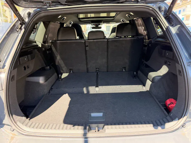 VW Tayron 2.0 TDI 193 PS 4Motion R-Line *** PANORAMDACH & ANHÄNGERKUPPLUNG ***