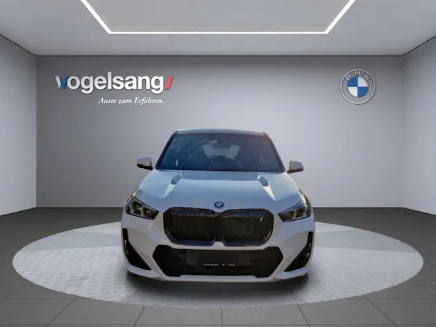 BMW iX1 xDrive 30 M Sport