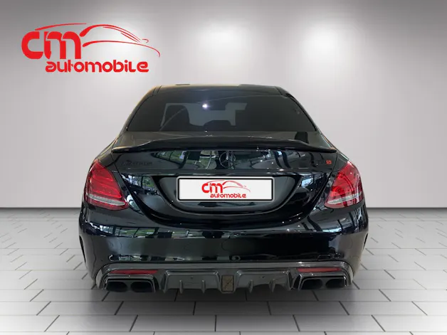 Mercedes-Benz C 63 S AMG Speedshift