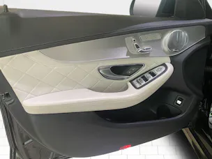Mercedes-Benz C 63 S AMG Speedshift