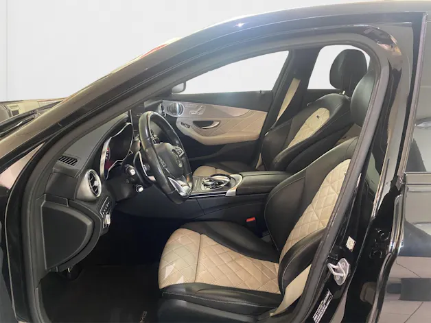 Mercedes-Benz C 63 S AMG Speedshift