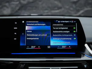 BMW X1 xDrive 23i M Sport *Abstandsregler*El. Sitze mit Memory*AHK*