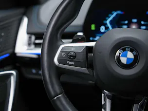 BMW X1 xDrive 23i M Sport *Abstandsregler*El. Sitze mit Memory*AHK*