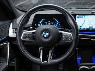 BMW X1 xDrive 23i M Sport *Abstandsregler*El. Sitze mit Memory*AHK*