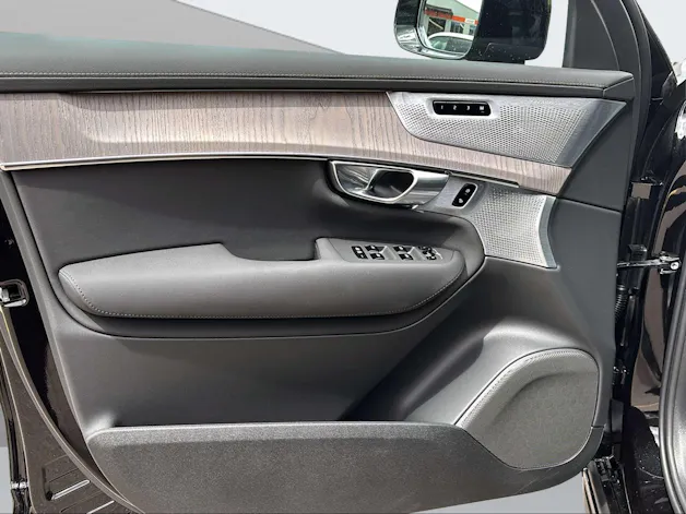 Volvo XC90 T8 AWD PluginHybrid Ultra Dark Geartronic