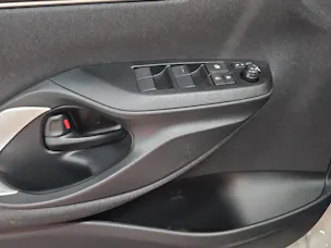Toyota Yaris 1.5 Comfort e-CVT