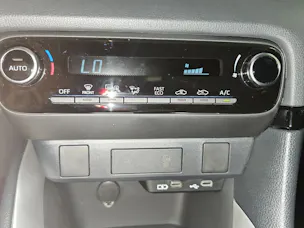 Toyota Yaris 1.5 Comfort e-CVT