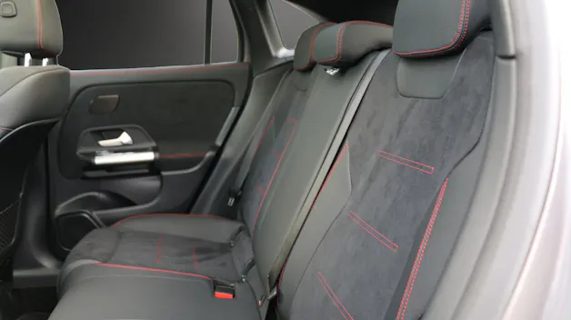 MERCEDES-BENZ GLA 250 e 8G-DCT