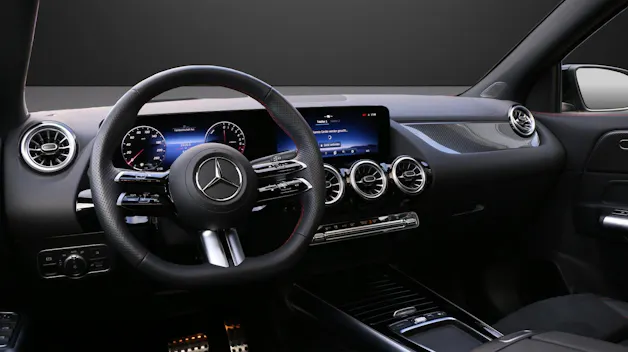 MERCEDES-BENZ GLA 250 e 8G-DCT