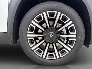 RENAULT R4 E-Tech Comfort Range iconic