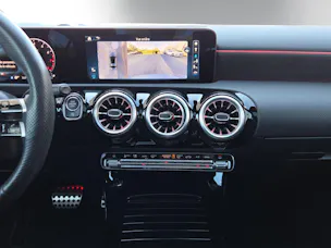MERCEDES-BENZ A 220 Berline 4Matic 8G-DCT