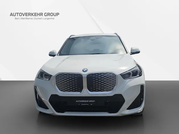 BMW iX1 xDrive 30 M Sport
