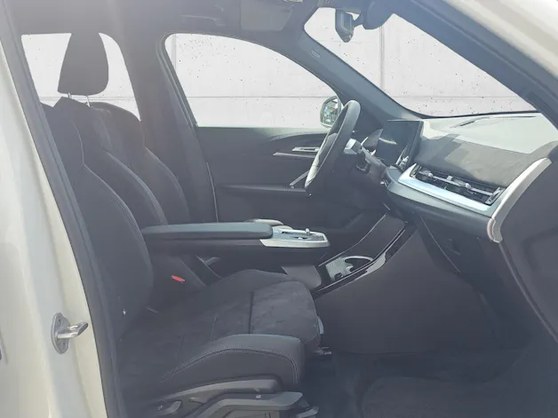 BMW iX1 xDrive 30 M Sport