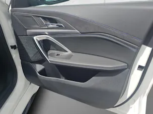 BMW iX1 xDrive 30 M Sport