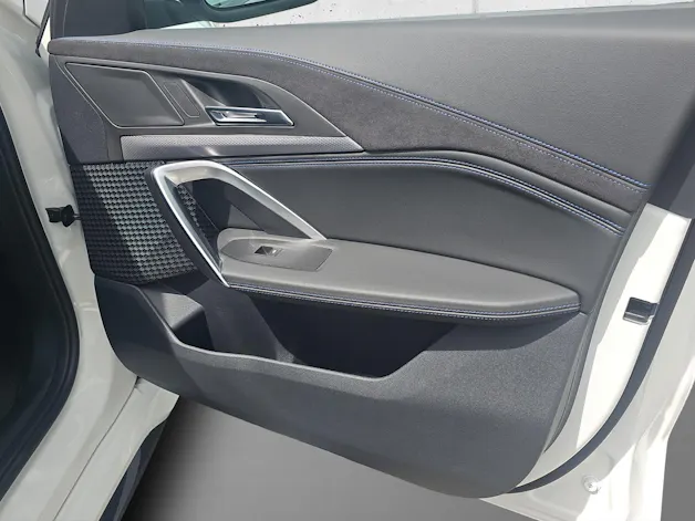 BMW iX1 xDrive 30 M Sport