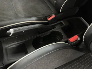 RENAULT Clio 1.6 E-Tech Intens