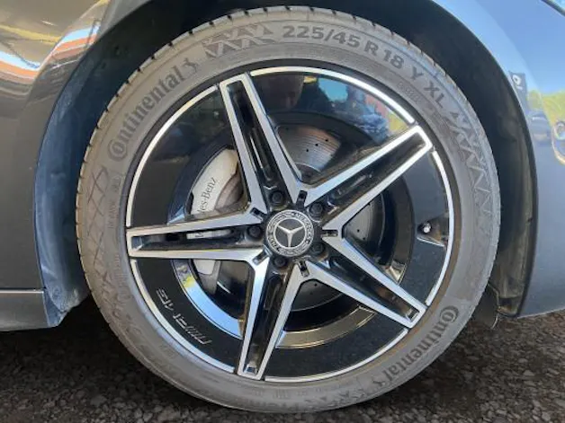 Mercedes-Benz C 220 d T 4M AMG Line