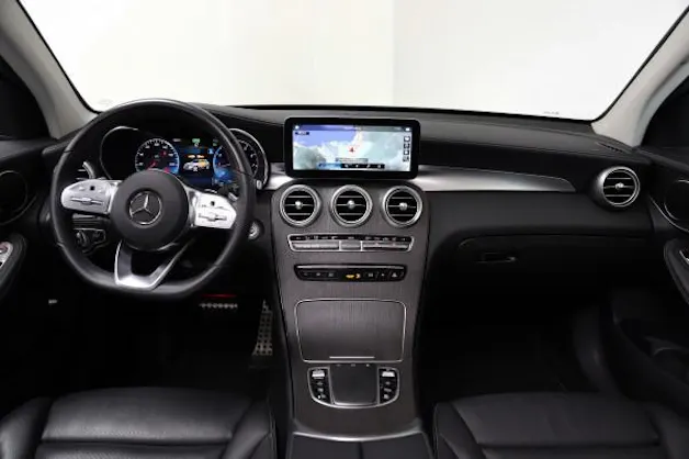 Mercedes-Benz GLC 300 AMG Line 4Matic