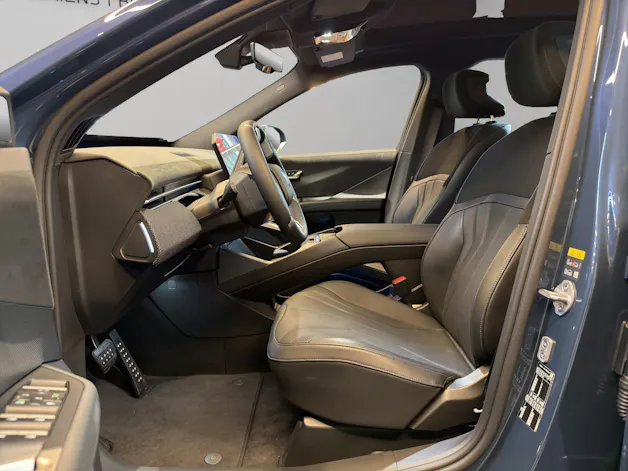 BMW iX3 50 xDrive M Sport
