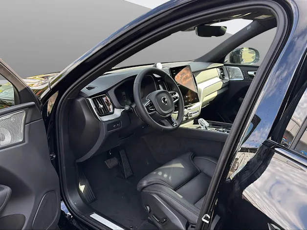VOLVO XC60 T8 eAWD PluginHybrid Black Edition Geartronic
