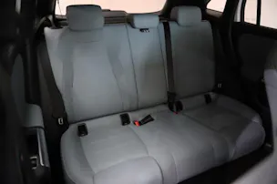 MERCEDES-BENZ GLA 200 7G-DCT
