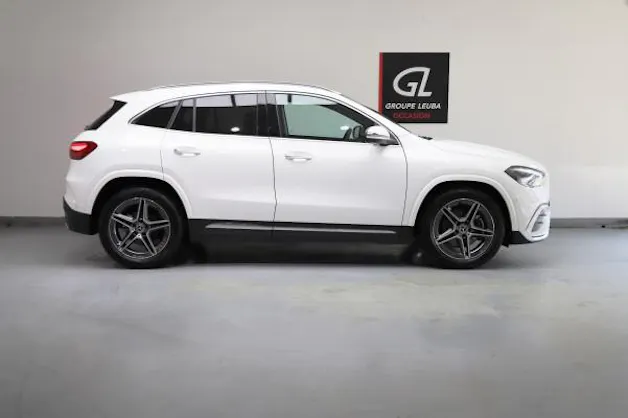 Mercedes-Benz GLA 200 7G-DCT